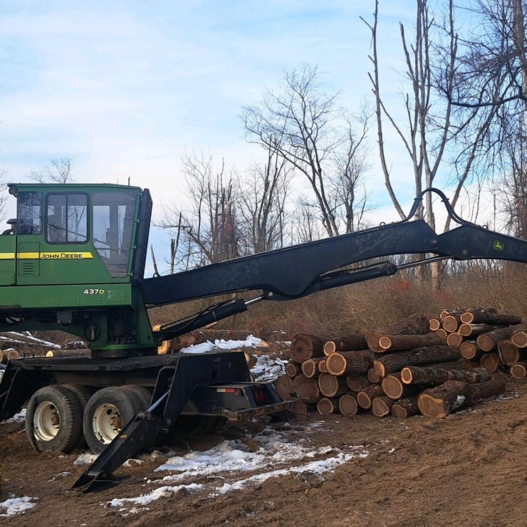 DEERE 437D