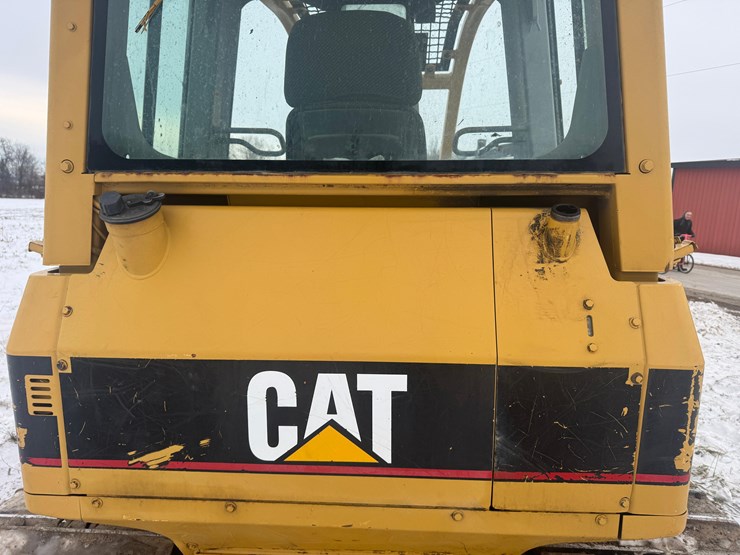 caterpillar-d5g-lgp-image-6