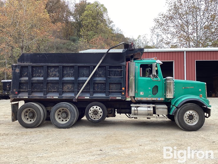 western-star-4900fa-image-4