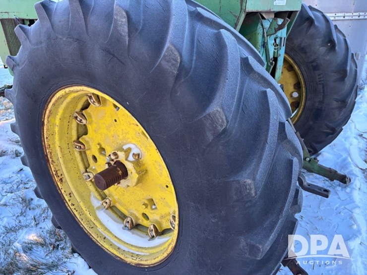john-deere-4020-image-28