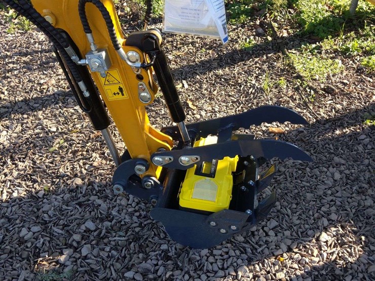 unused-sdlanch-mini-excavator-model-sdle18p-image-3