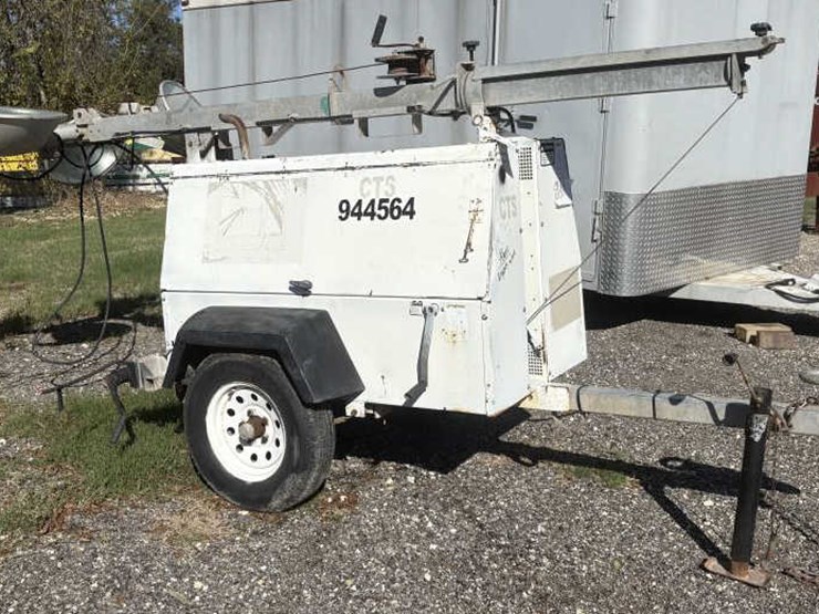 #52-•-allmand-telescoping-towable-light-tower-image-1