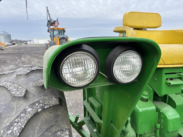john-deere-3020d-image-17