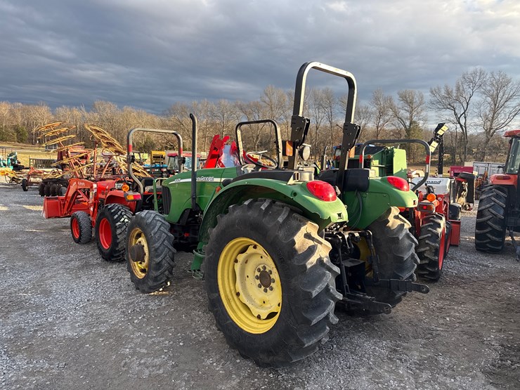 john-deere-5325-image-2