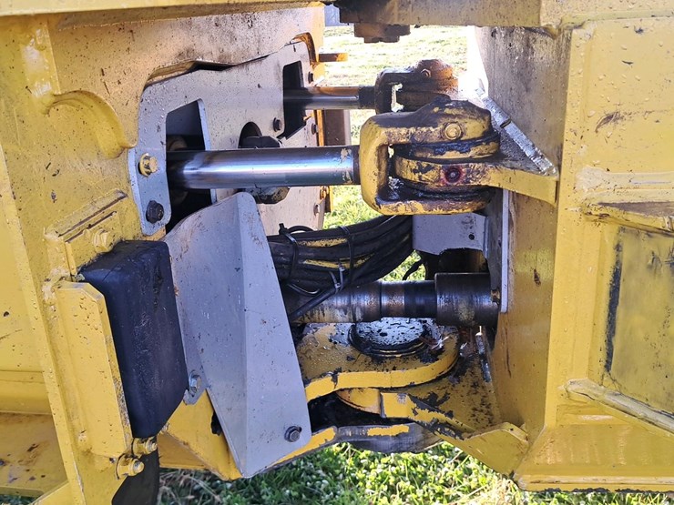 john-deere-748-image-20