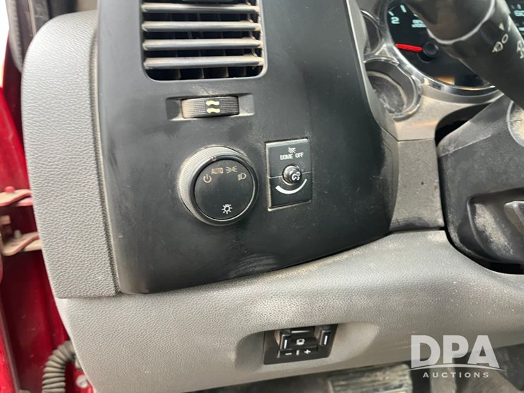 chevrolet-2500hd-image-48