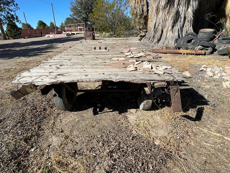 #3727-•-4-wheel-flatbed-wagon-image-11