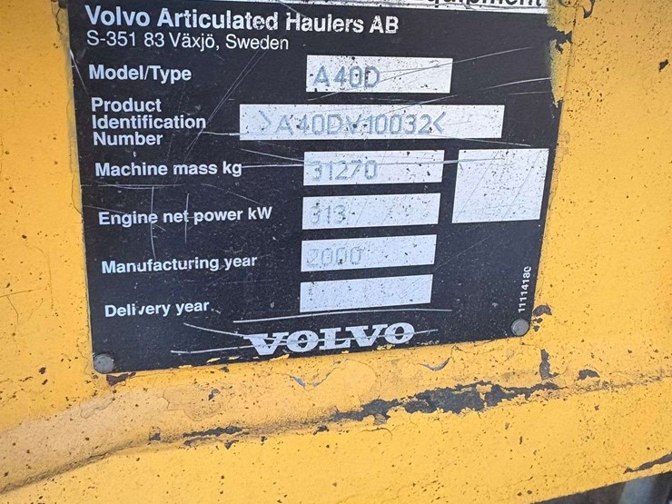 2000-volvo-a40d-image-15