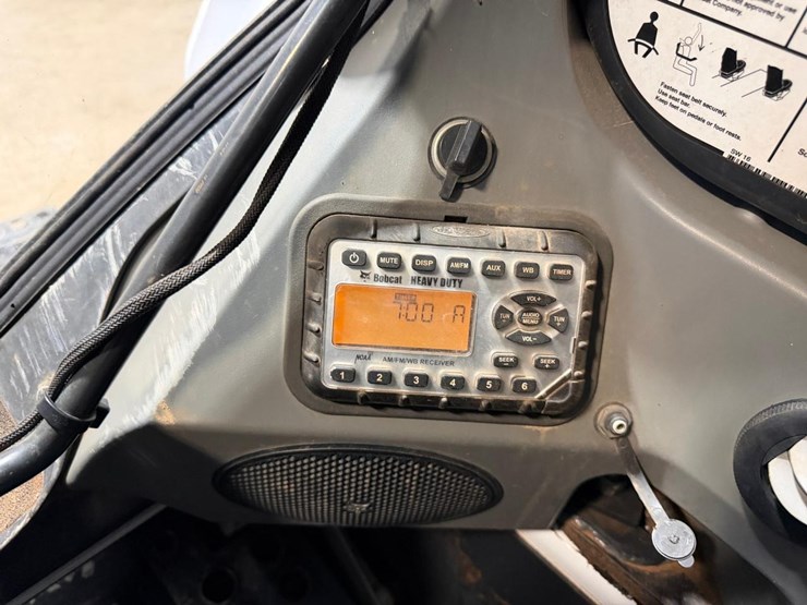 bobcat-t595-image-30