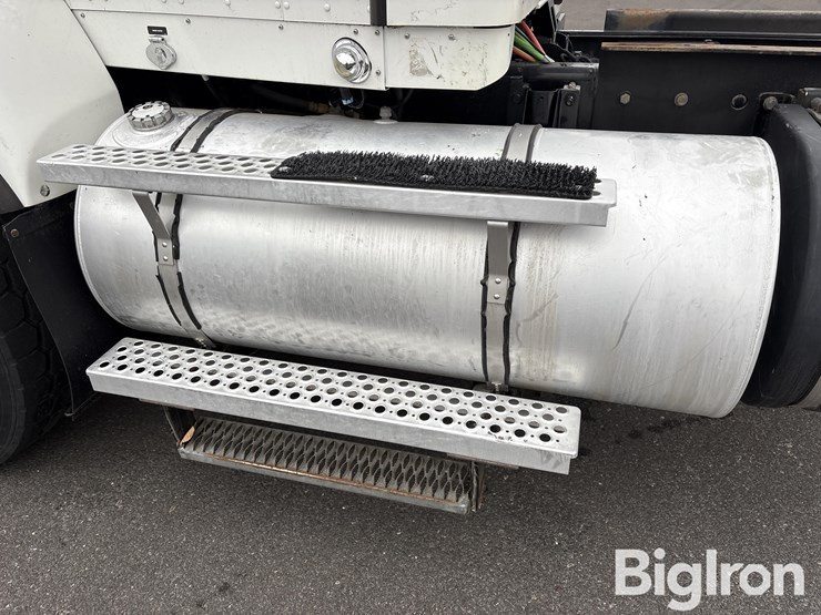 kenworth-t400-image-10