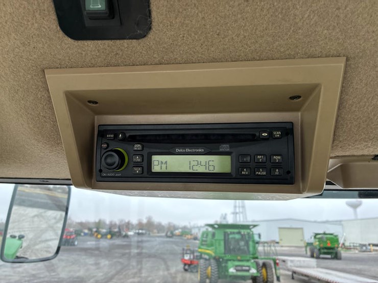 john-deere-9230-image-82
