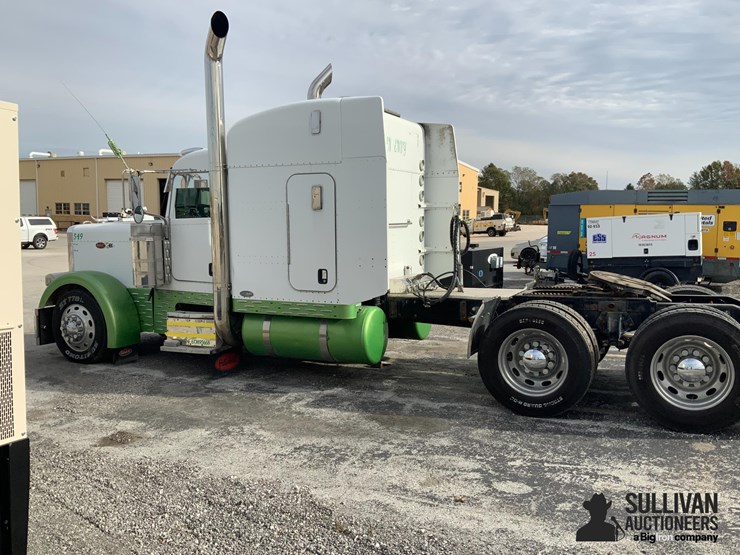 2006-peterbilt-379-image-8