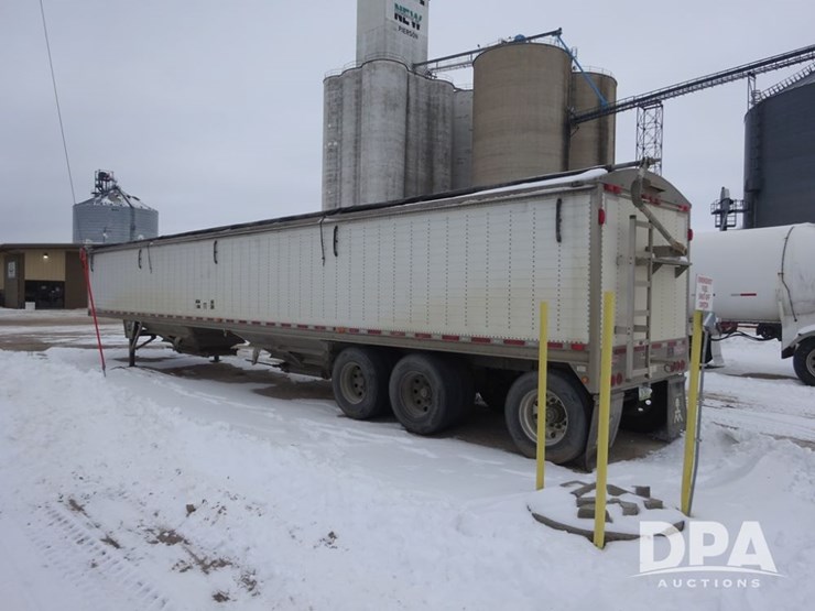 wilson-grain-trailer-image-13