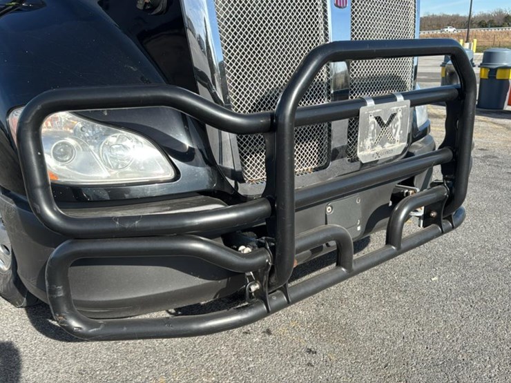 2019-kenworth-t680-image-51