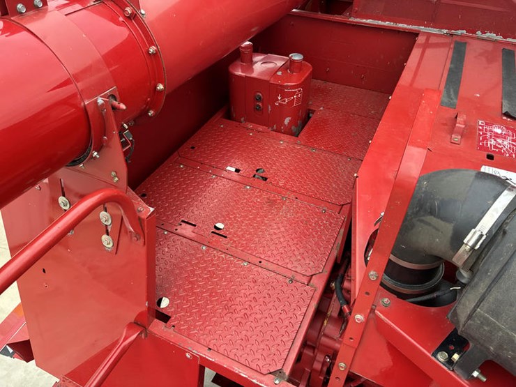 case-ih-2366-image-81