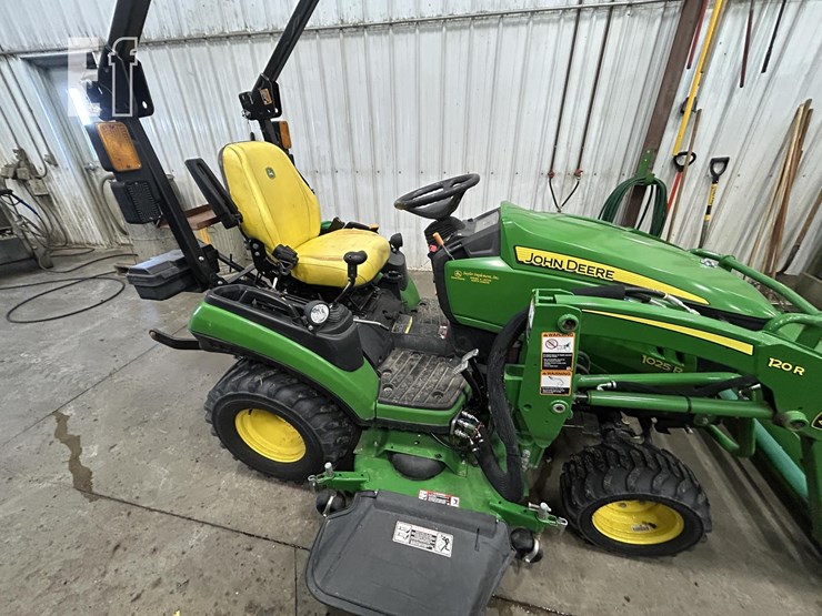 john-deere-1025r-image-6