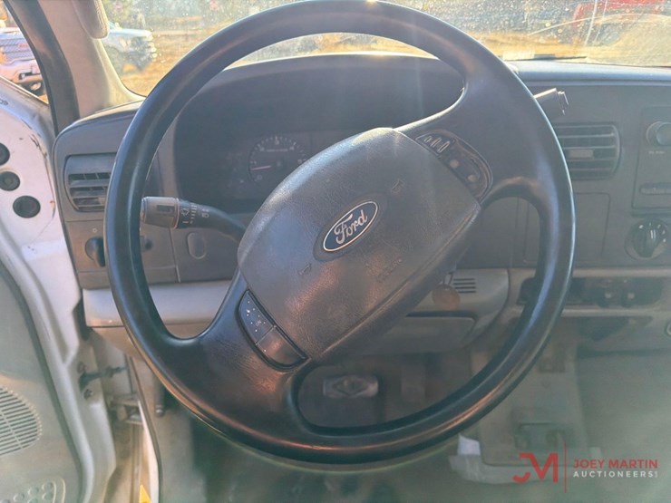 ford-f250-xl-image-19