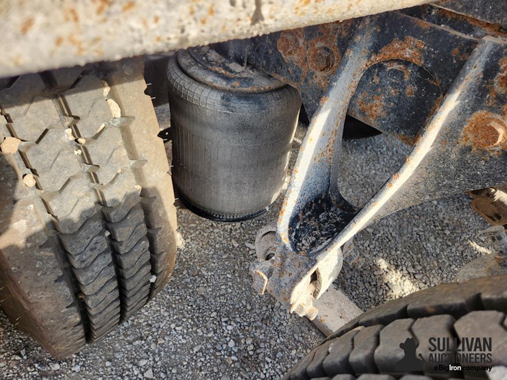 2007-international-9400i-t/a-truck-tractor-image-19