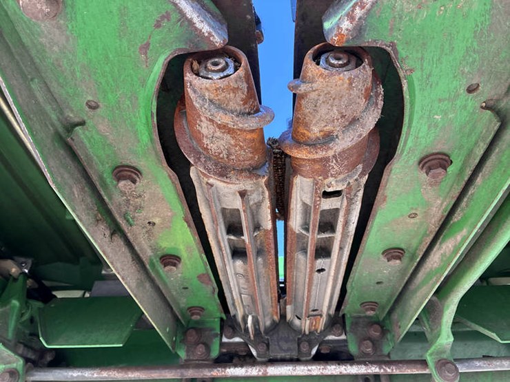 john-deere-612c-image-43