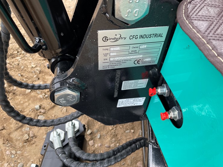 #9235-•-2025-unused-cfg-mini-excavator-image-8