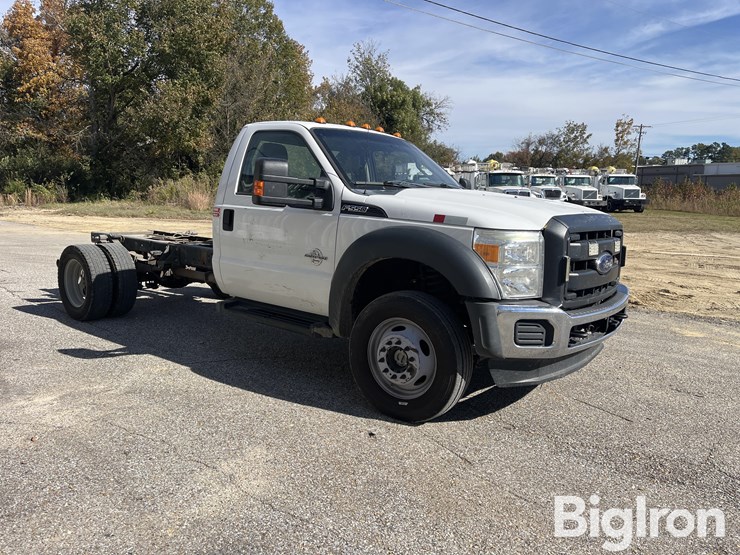 ford-f550-xl-image-3