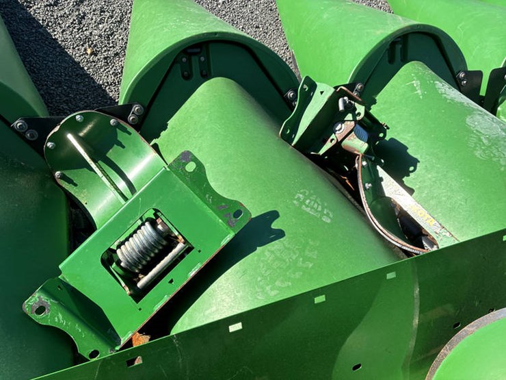 john-deere-612c-image-35