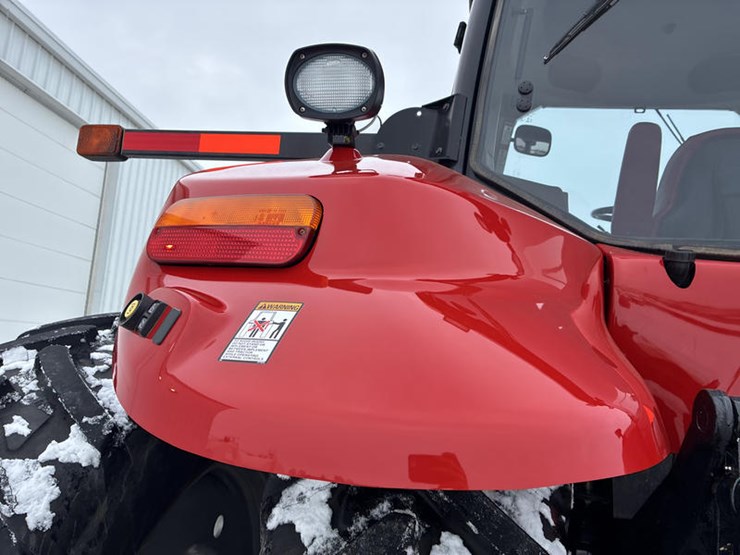 case-ih-magnum-315-image-27