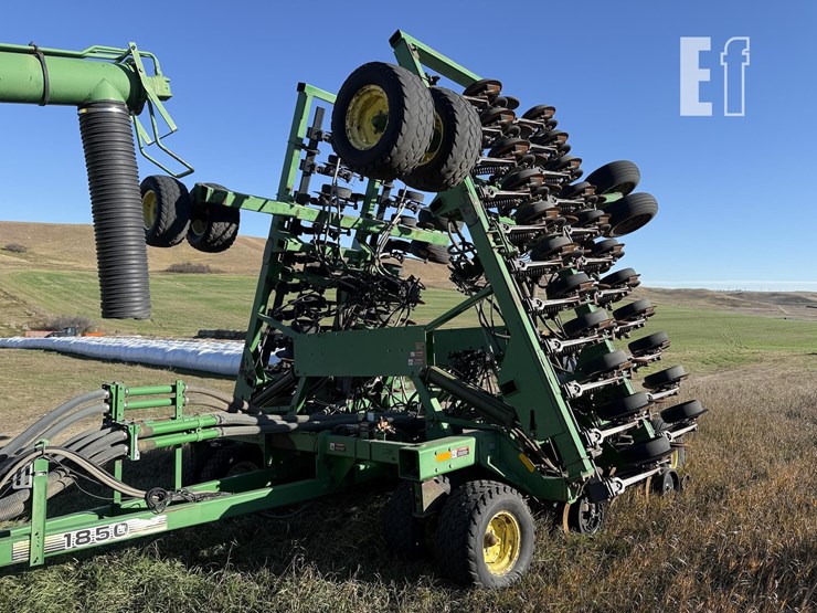 john-deere-1850-image-5