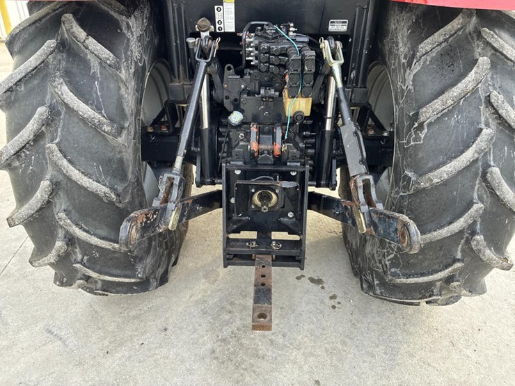 2006-case-ih-mxu130-image-29