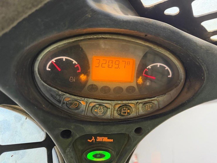 bobcat-t650-image-22