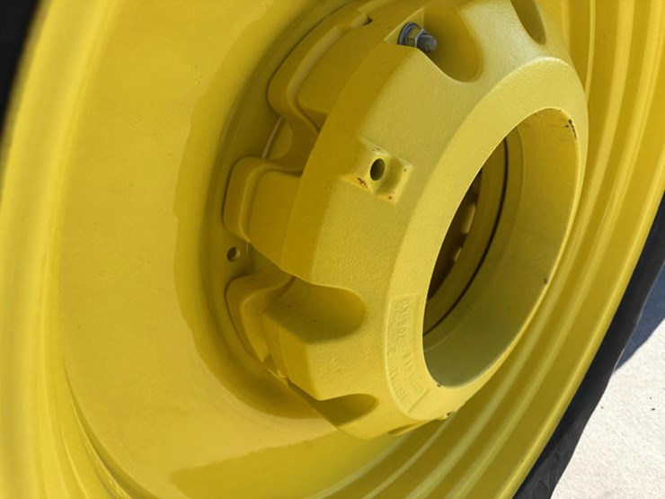 john-deere-8r-370-image-15