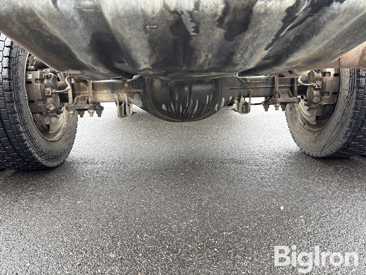 ford-f550-xl-image-17