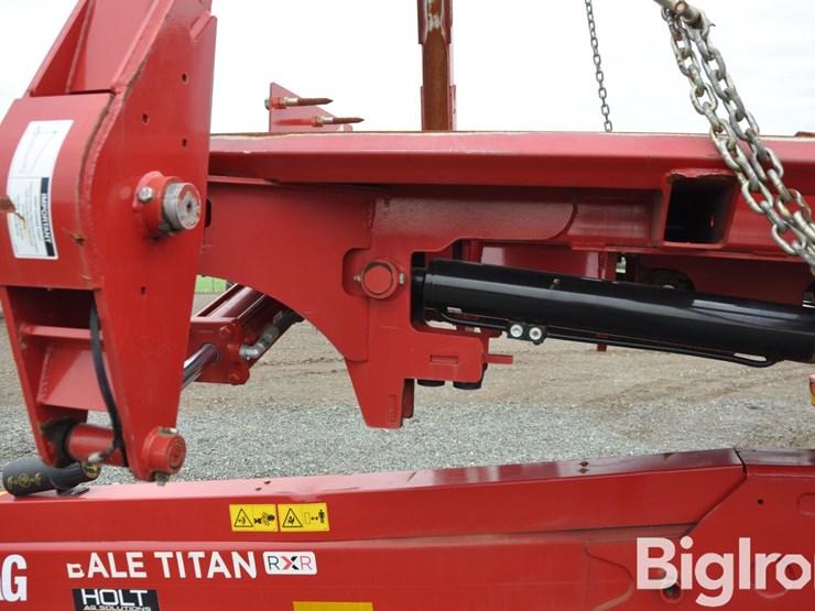 2022-proag-bale-titan-bale-skooper-image-19