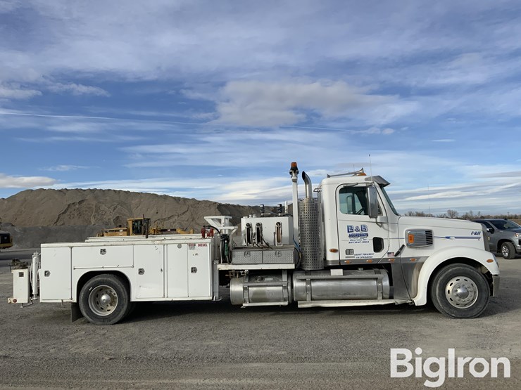 freightliner-coronado-132-image-4