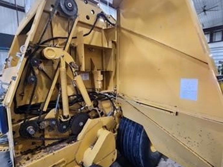 2008-vermeer-605m-image-4