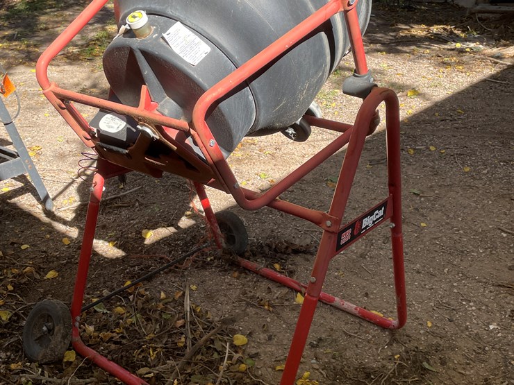 #3711-•-red-lion-cement-mixer-image-4