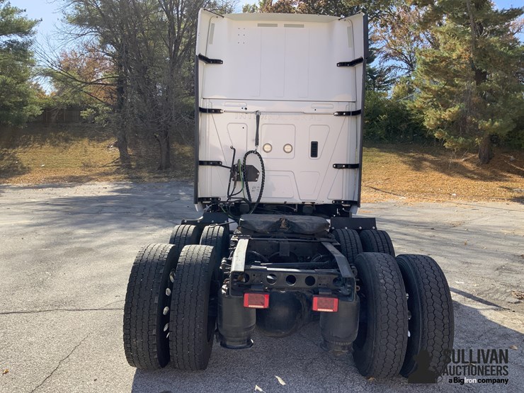 2018-international-prostar-image-6