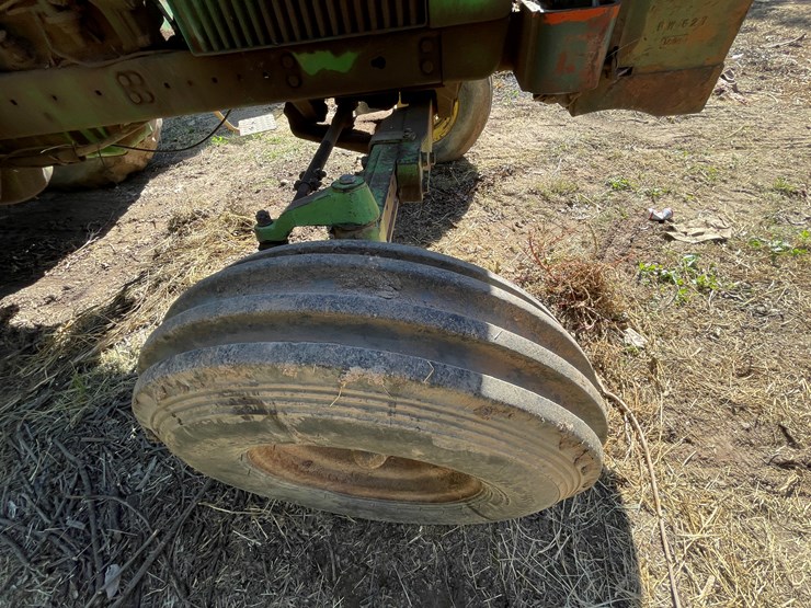 john-deere-4230-image-47