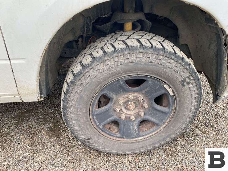 2010-dodge-2500-image-28