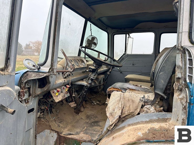 ford-tractor-image-9