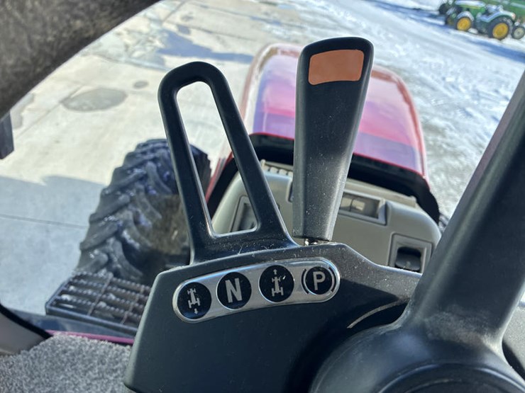 case-ih-mx215-image-70