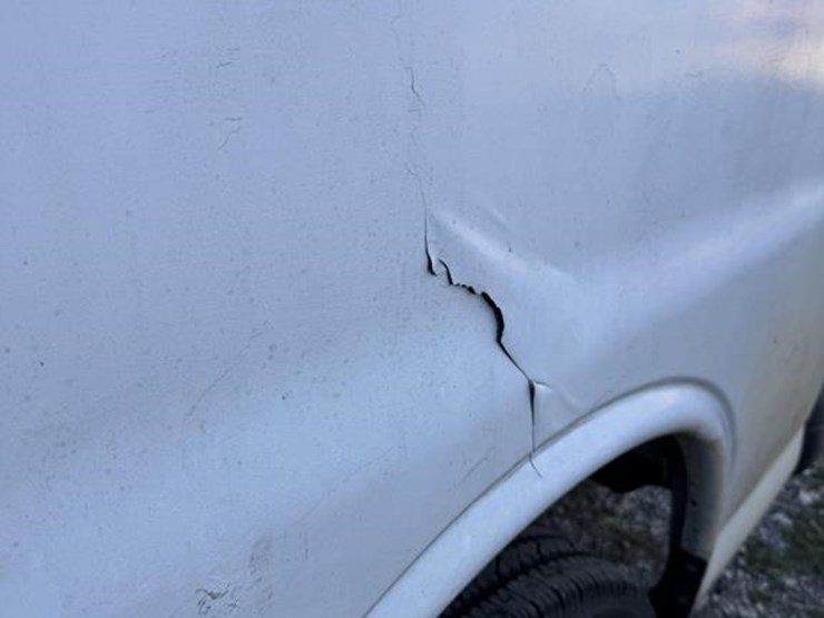 2006-chevrolet-3500-image-8