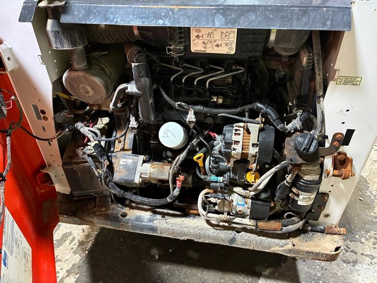 bobcat-s590-image-13