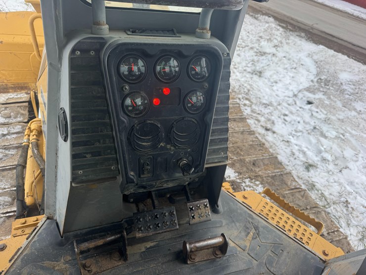 caterpillar-d5g-lgp-image-18