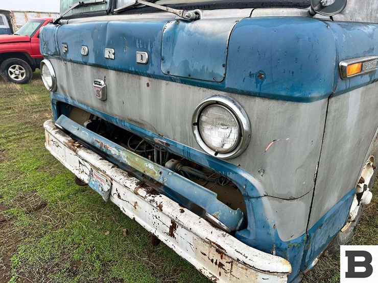 ford-tractor-image-8