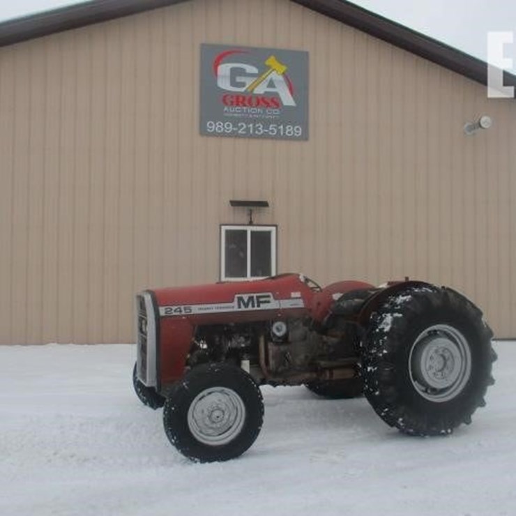MASSEY-FERGUSON 245