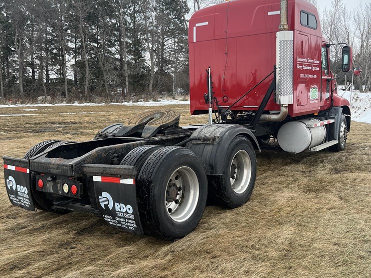 2006-mack-vision-cxn613-image-4