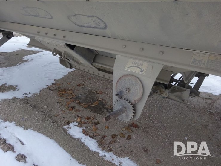 wilson-grain-trailer-image-53