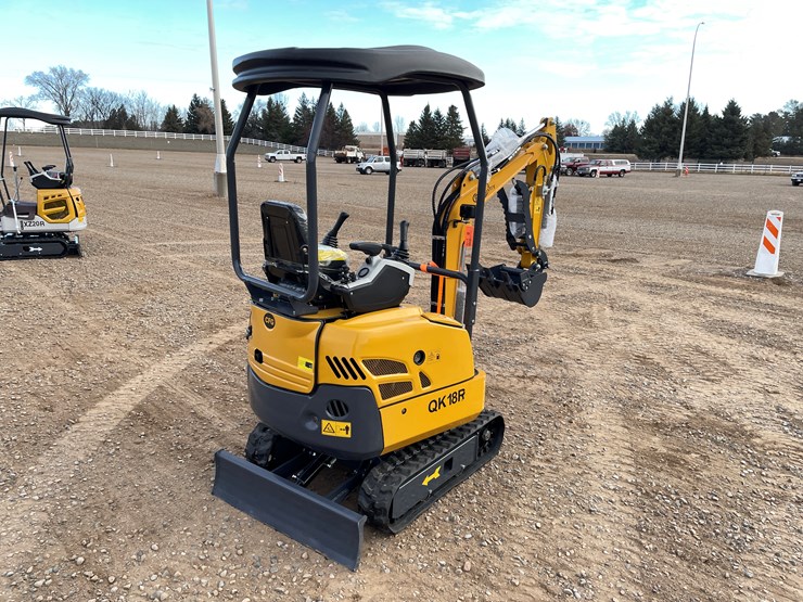 #9217-•-2025-unused-cfg-mini-excavator-image-4