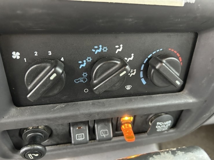 jeep-cherokee-image-23